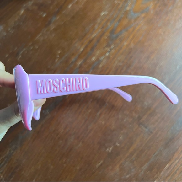 Moschino Heart Shaped Sunglasses in Pink - Picture 2 of 10